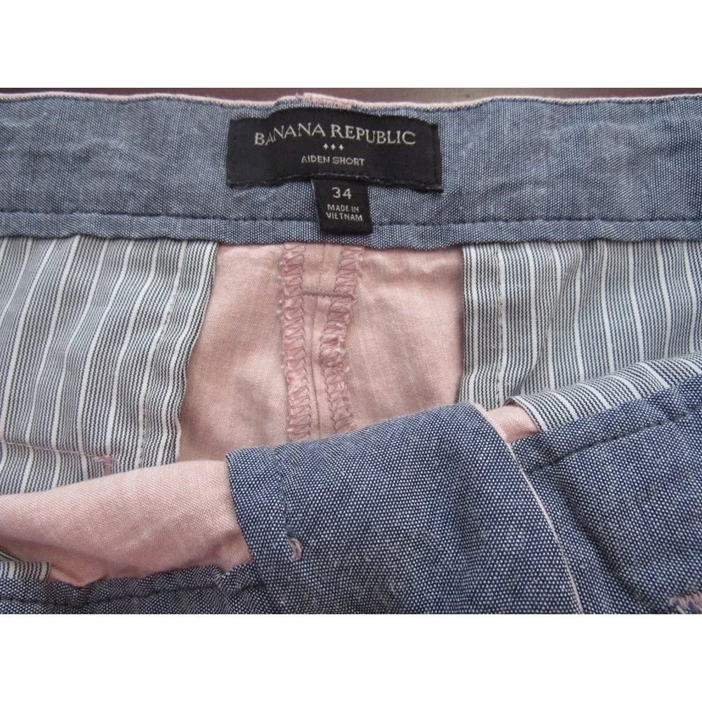 Banana Republic Aiden Chino Shorts Mens 34 Pink Colorblock Cotton Flat Front